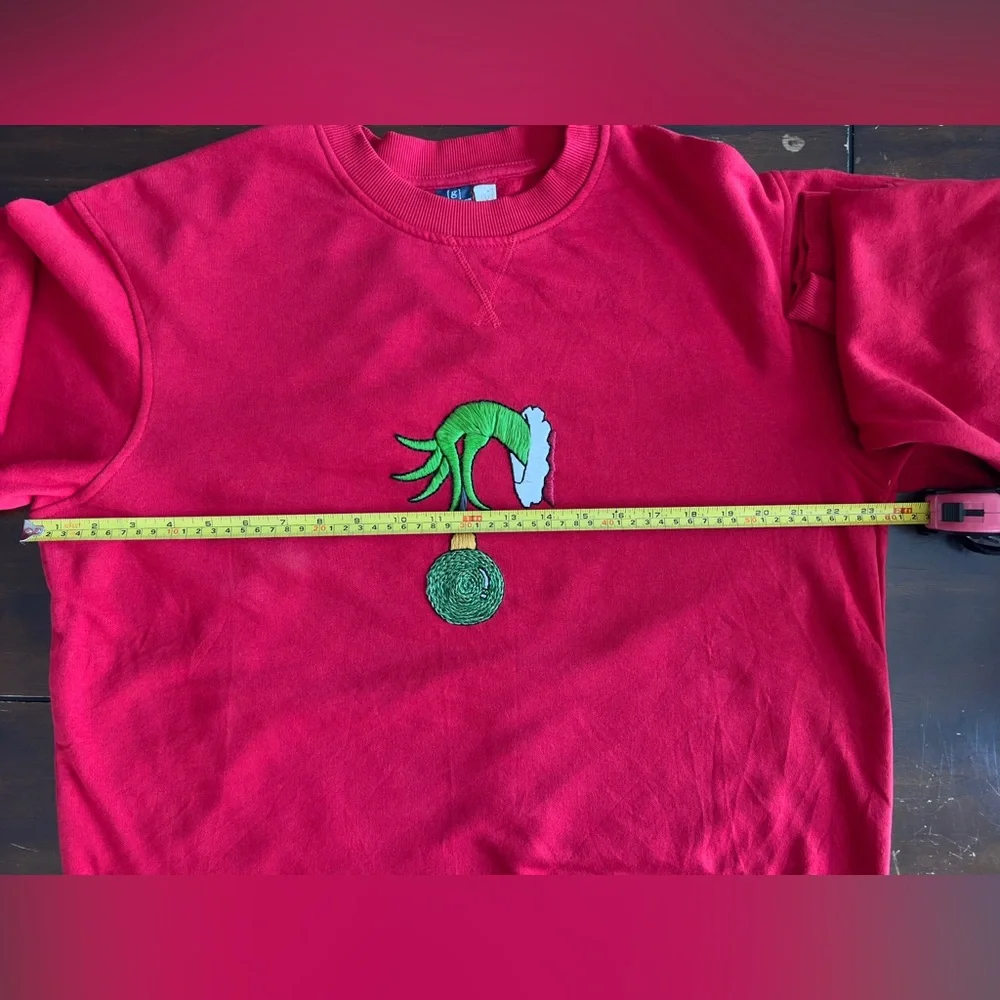 Handmade Embroidered Christmas Red Sweater โข Grinch Hand Ornament - Unisex - Picture 9 of 13